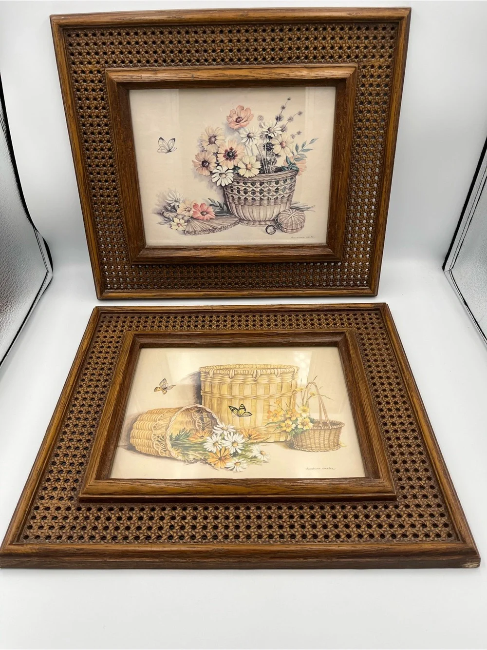 Vtg HOMCO CLAUDESSA CARTER PRINTS BUTTERFLY & FLOWERS FRAMED Wicker Wood Look